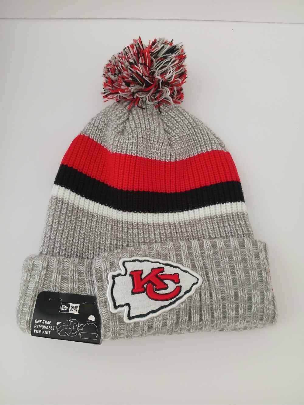 NFL Kansas City Chiefs New Era Heather Gray Cuffed Knit Hat With Pom NWT